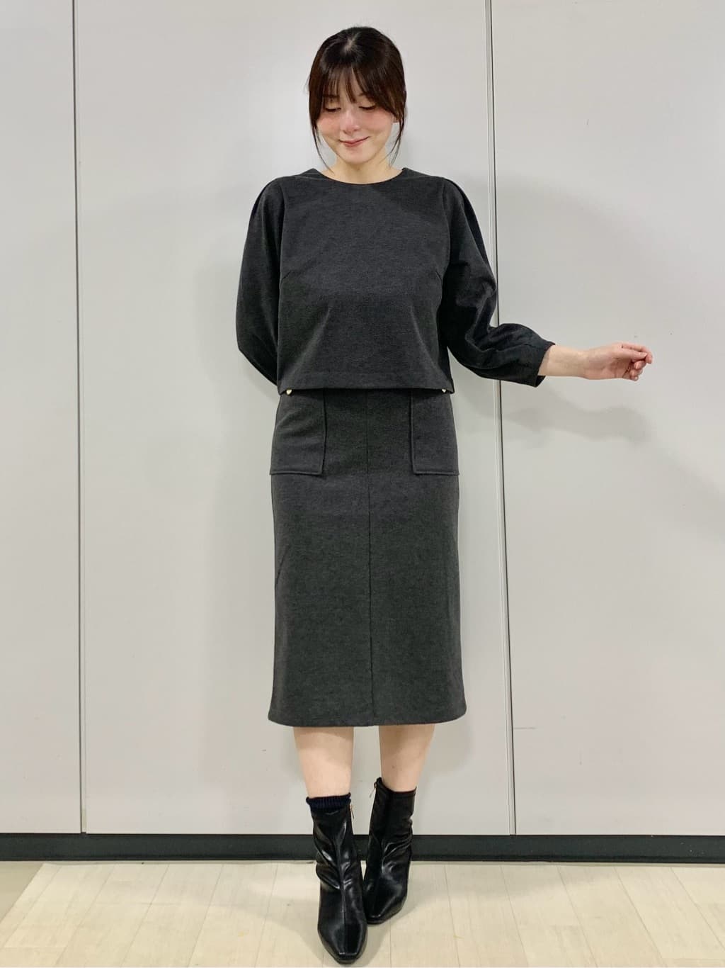 kasumiさんの「index｜コンパクトパフトップス【洗濯機OK／抗ピル／ストレッチ】」を使ったコーディネート