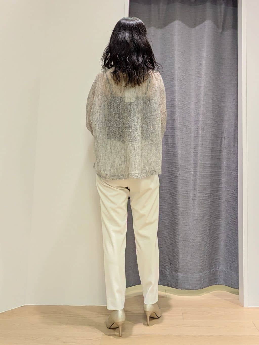 miiさんの「INDIVI｜【キッドモヘヤ素材】ラウンドヘムニット」を使ったコーディネート