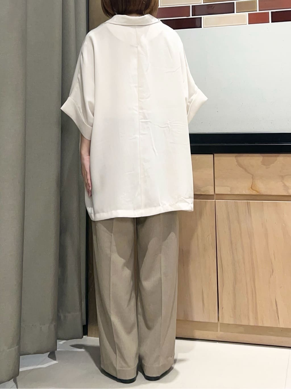 かのさんの「THE SHOP TK｜ドルマン半袖ジャケット【洗える】」を使ったコーディネート