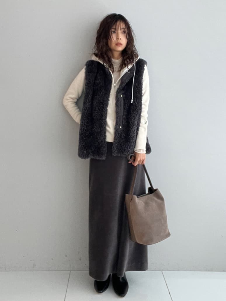misaさんの「DRESSTERIOR｜◆Dhyana．（ディアナドット）&times;金子綾 ロングブーツ」を使ったコーディネート
