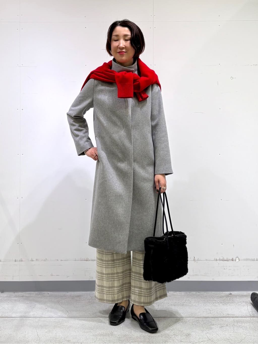 yuriさんの「INDIVI｜【洗える／毛玉になりにくい】エクストラファインウール リブタートルニット」を使ったコーディネート