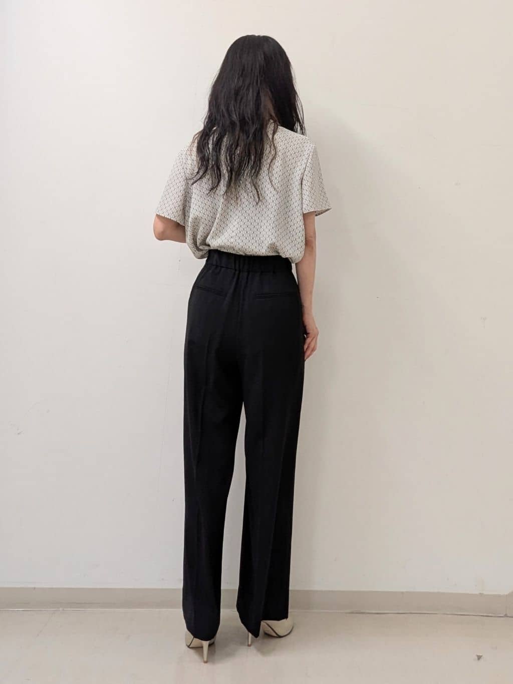 miiさんの「INDIVI｜【着心地◎！】タックワイドパンツ」を使ったコーディネート