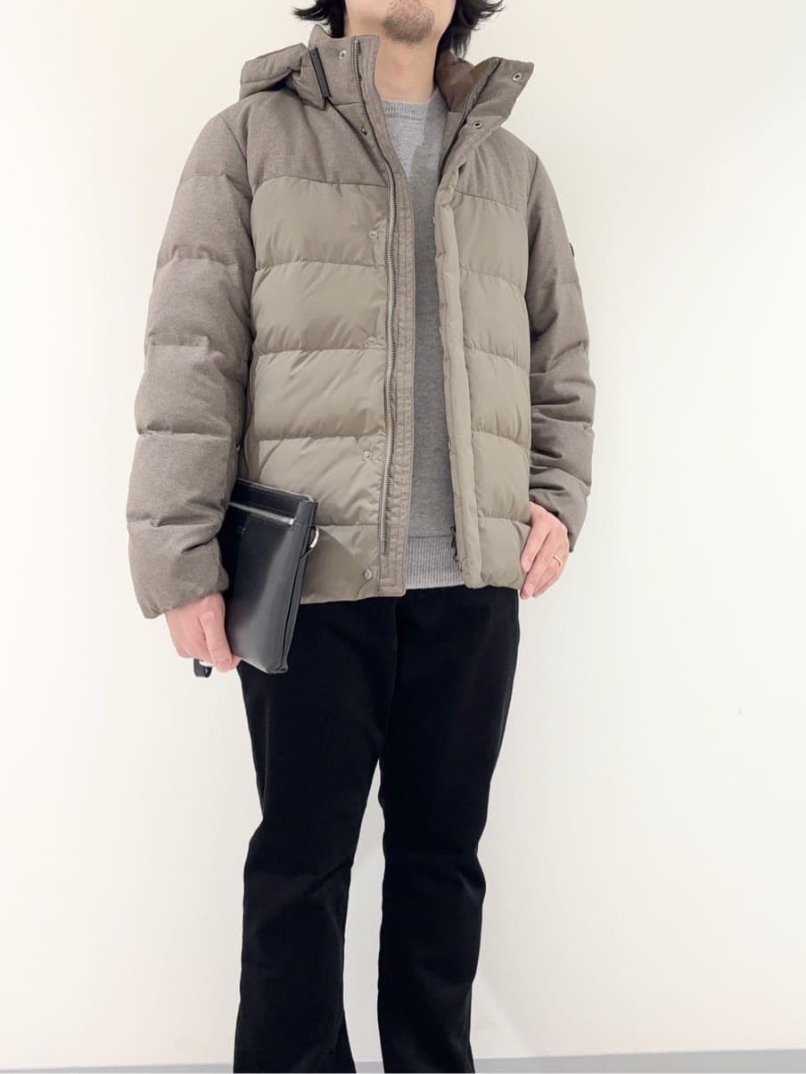 及川さんの「TAKEO KIKUCHI｜カラーコンビ ダウンブルゾン」を使ったコーディネート