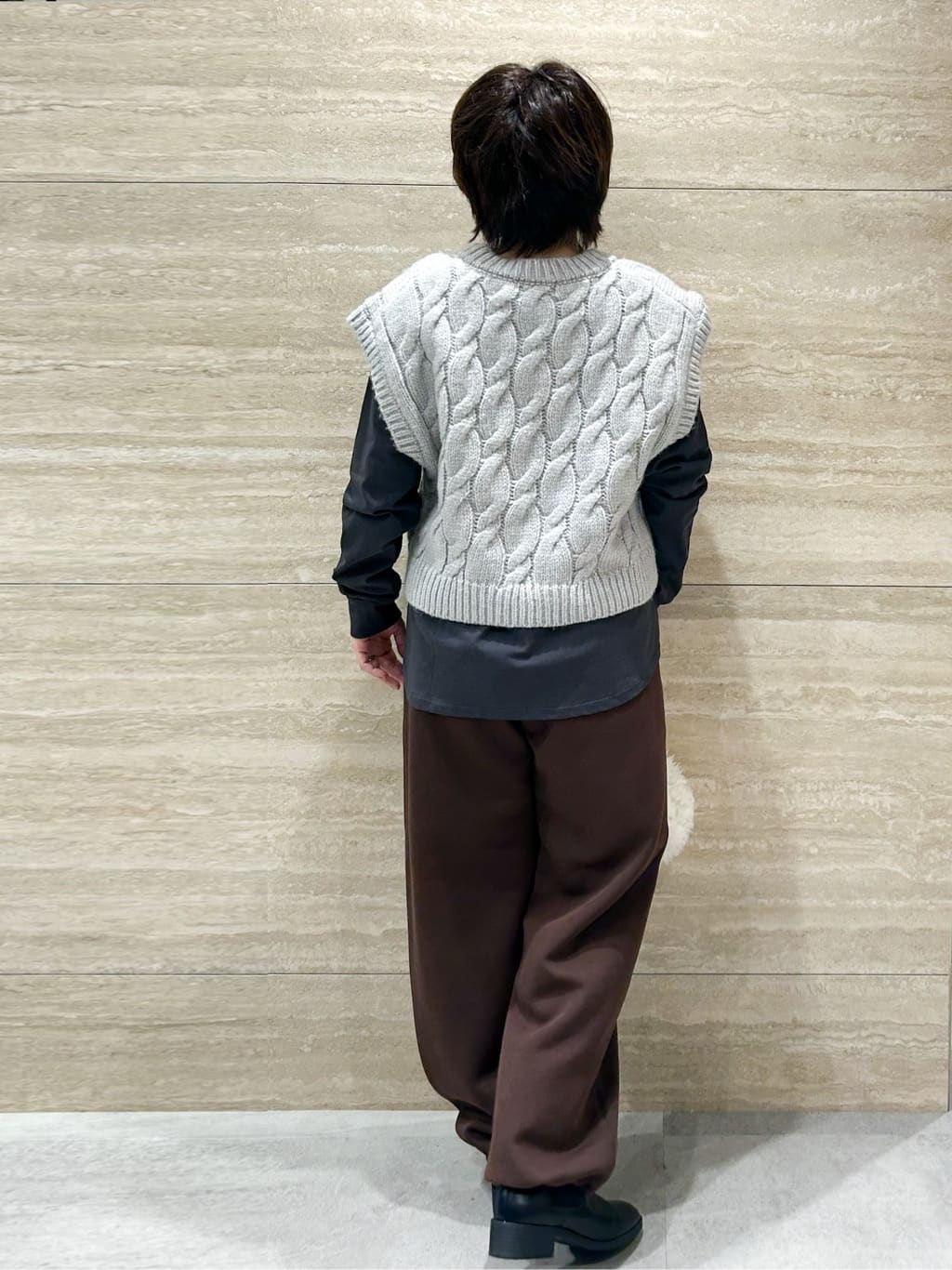 NAMIさんの「OPAQUE.CLIP｜ケーブルローゲージベスト【洗濯機OK】」を使ったコーディネート