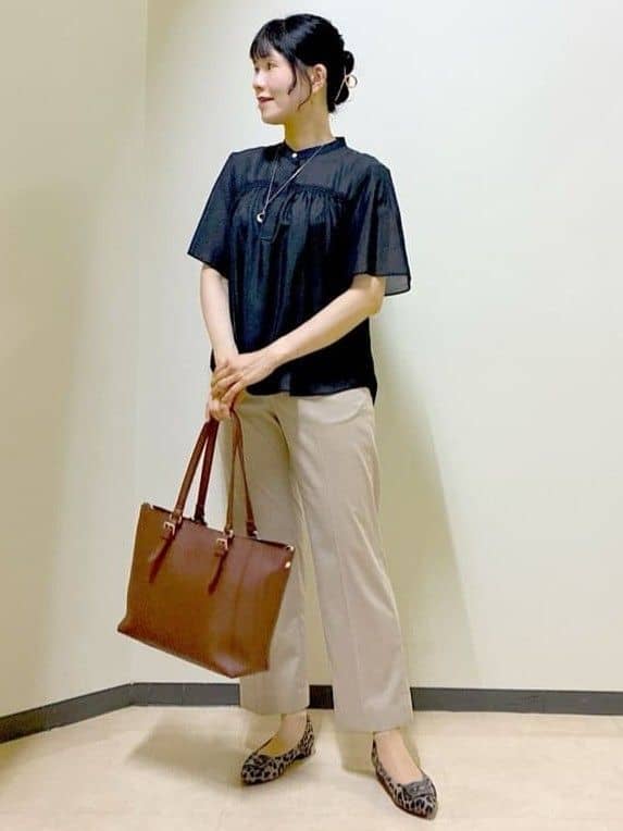  beni_gingerさんの「Reflect｜【洗える／セットアップ可】ストレートラインパンツ」を使ったコーディネート