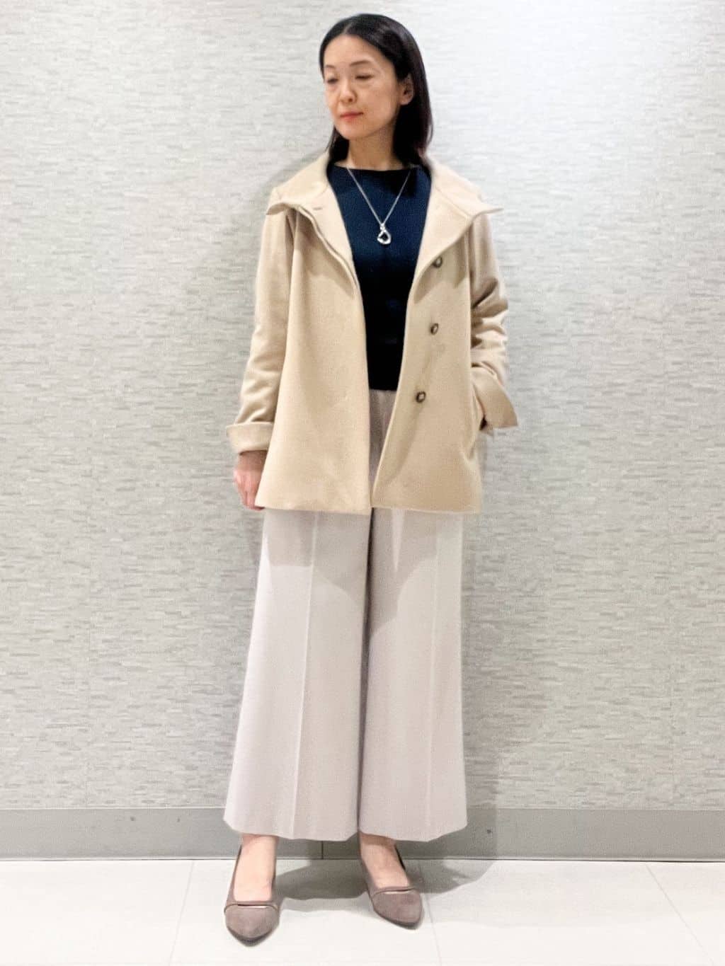 marikoさんの「Reflect｜【SS-4Lサイズ／衿が顔に当たらない◎】スタンドネックミドルコート」を使ったコーディネート