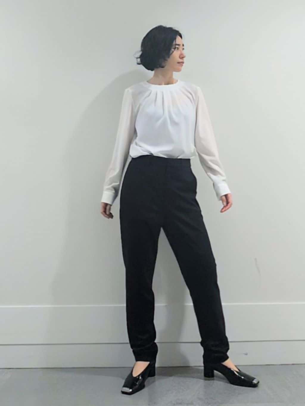 ミズタさんの「UNTITLED｜【洗えるスーツ/ストレッチ】ウール混ジャージ ノーカラージャケット」を使ったコーディネート