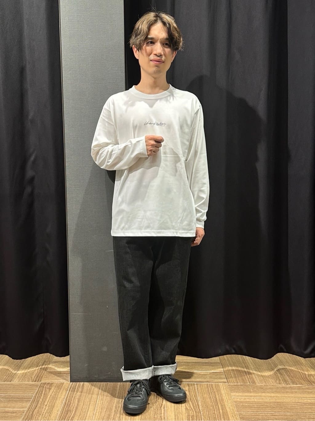 tomoyaさんの「THE SHOP TK｜チェック＆ストライプ アソート長袖シャツ【洗濯機OK】」を使ったコーディネート