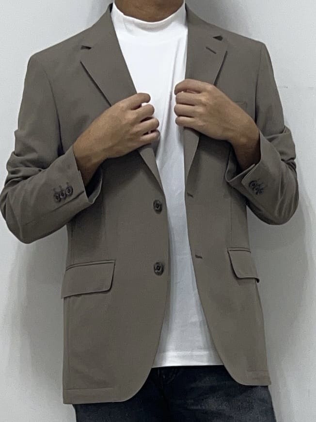 Hiroさんの「TAKEO KIKUCHI｜【COOL CITY WEAR】アーバンクール ジャケット /接触冷感・吸水速乾」を使ったコーディネート