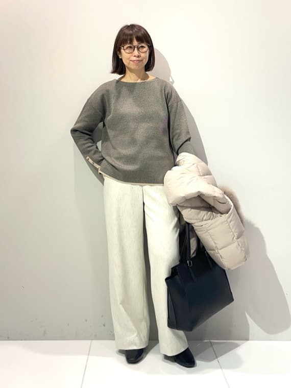 murayamaさんの「INDIVI｜【名品／撥水／抗菌防臭】ロング丈リサイクルダウンコート」を使ったコーディネート