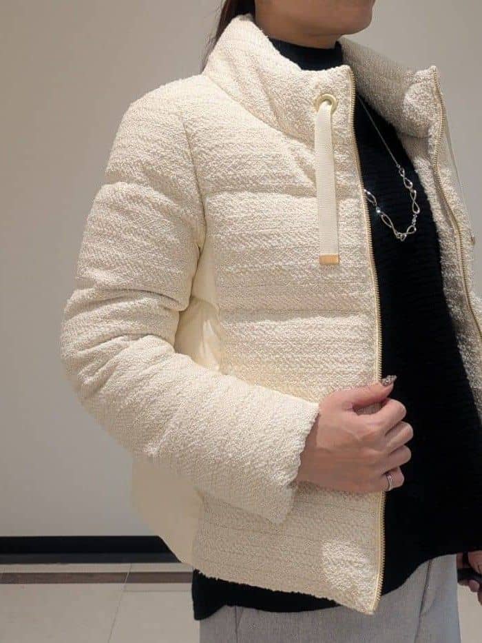 mikiさんの「COUP DE CHANCE｜【ショート丈】ツイードダウン」を使ったコーディネート