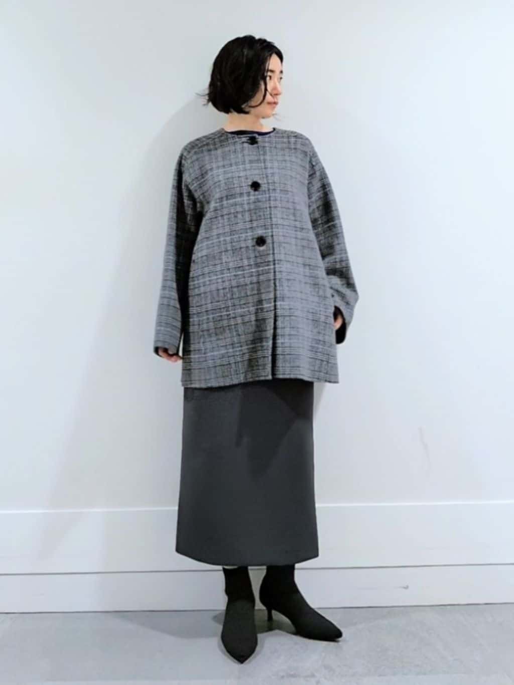 ミズタさんの「UNTITLED｜【ミディ丈/軽やか】セミラグランリバー コート」を使ったコーディネート