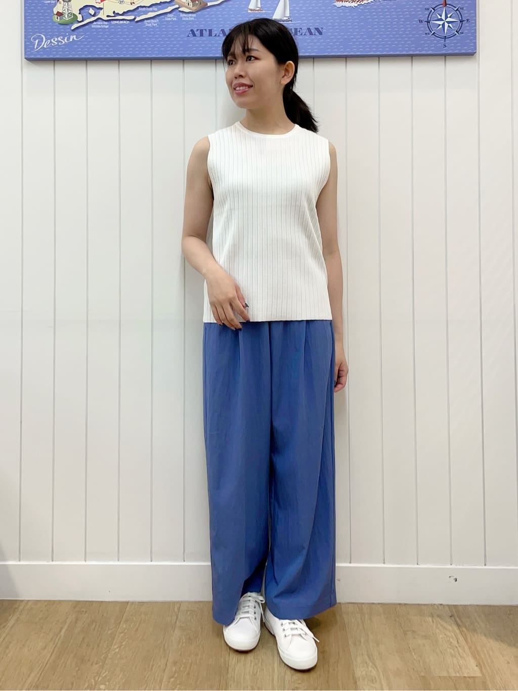 Mayaさんの「Dessin｜【ウエストゴム/洗える】リラクシーナイロンパンツ」を使ったコーディネート