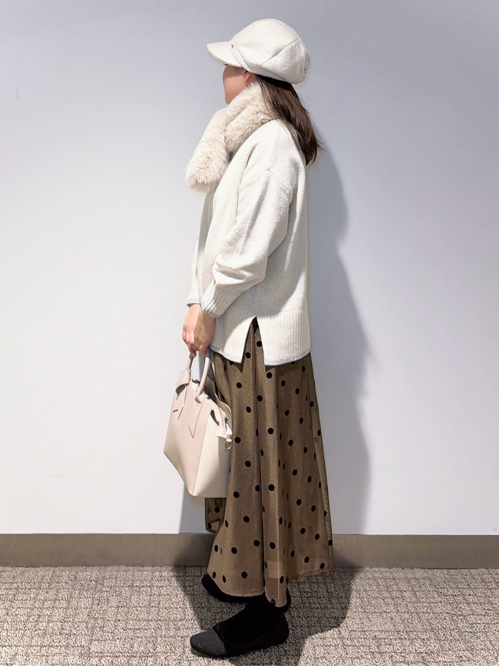 みーさんの「grove｜甘さを抑えて、品よく華やぐ　メッシュフロッキードットスカート」を使ったコーディネート