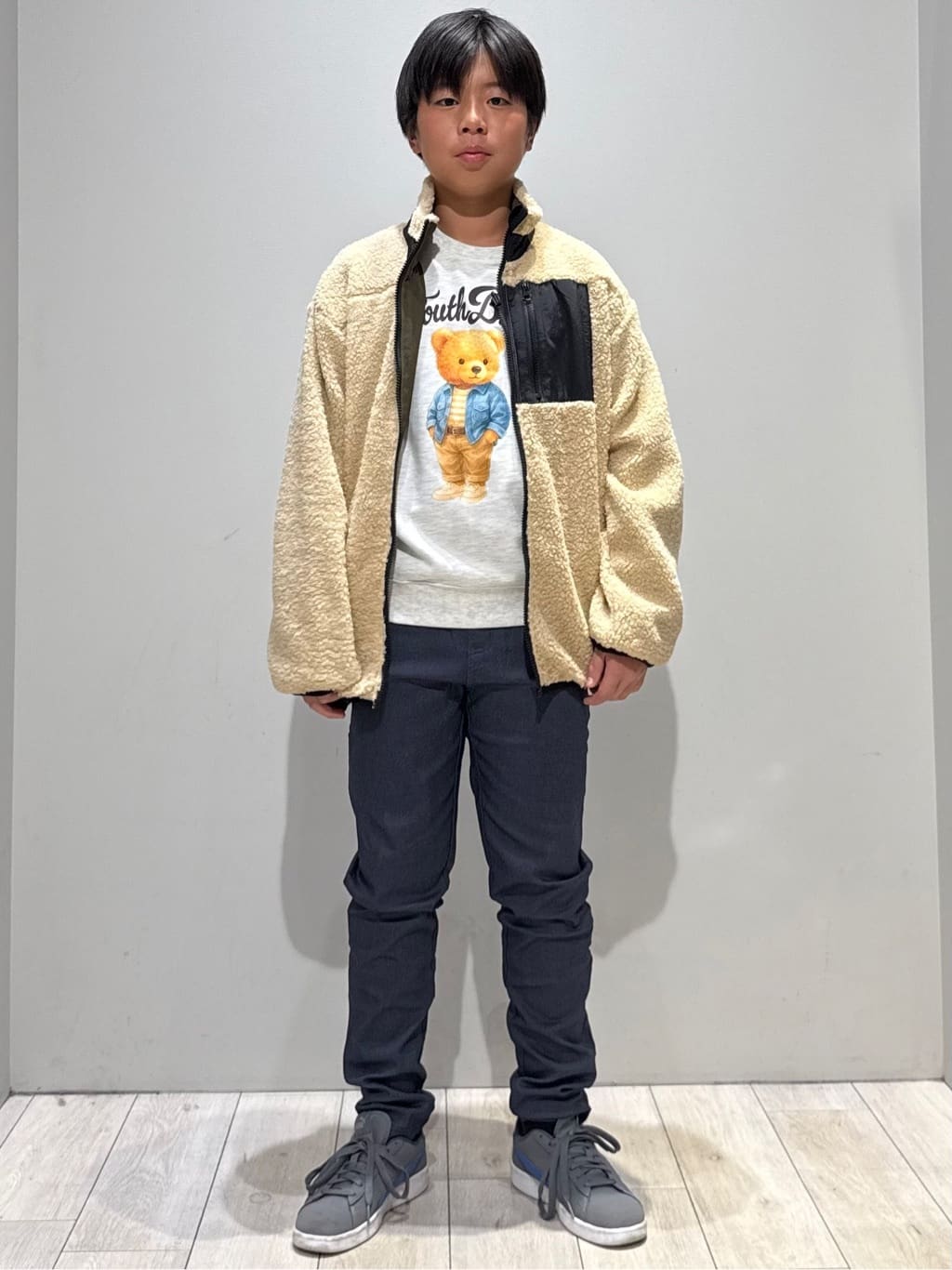 kuboさんの「THE SHOP TK｜【110－160】ボアリバーシブブルゾン/洗濯機OK」を使ったコーディネート