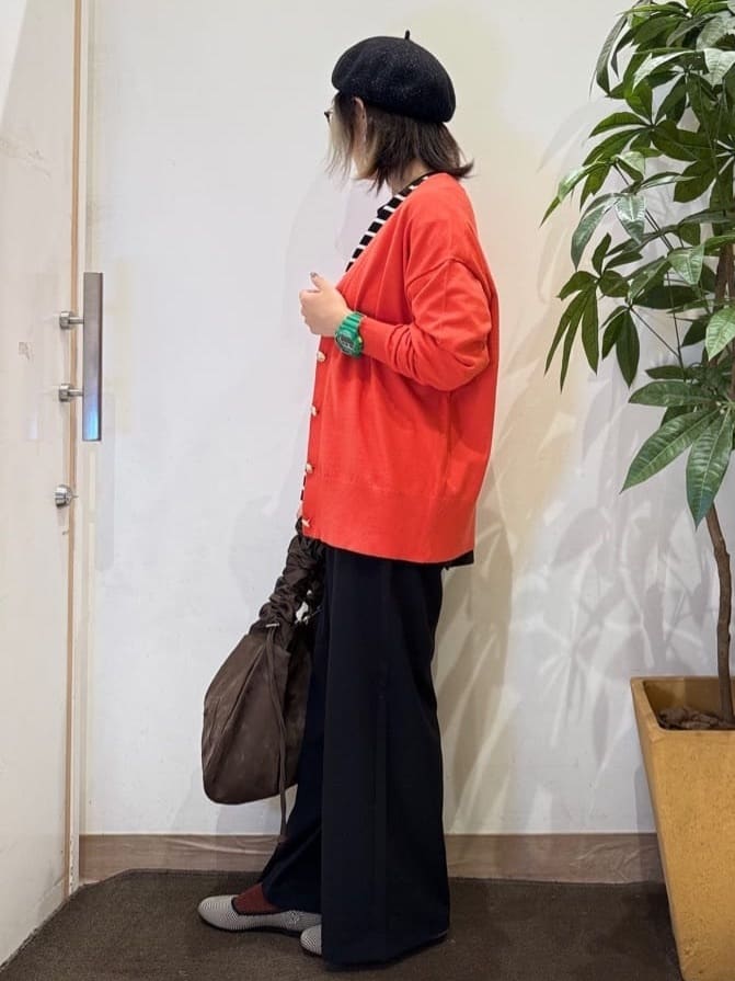 misakiさんの「SHOO･LA･RUE｜【洗える】もちもち ミドル丈ニットカーディガン」を使ったコーディネート