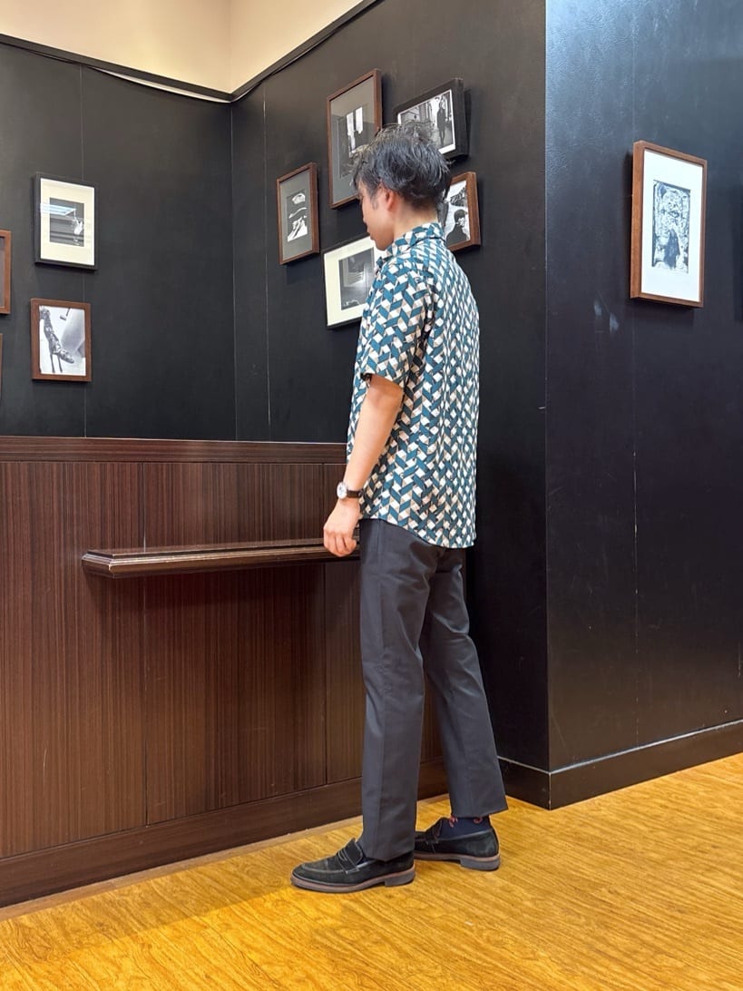 KEIさんの「TAKEO KIKUCHI｜【3D ナイロン ストレッチ】ジップアップ フードブルゾン」を使ったコーディネート