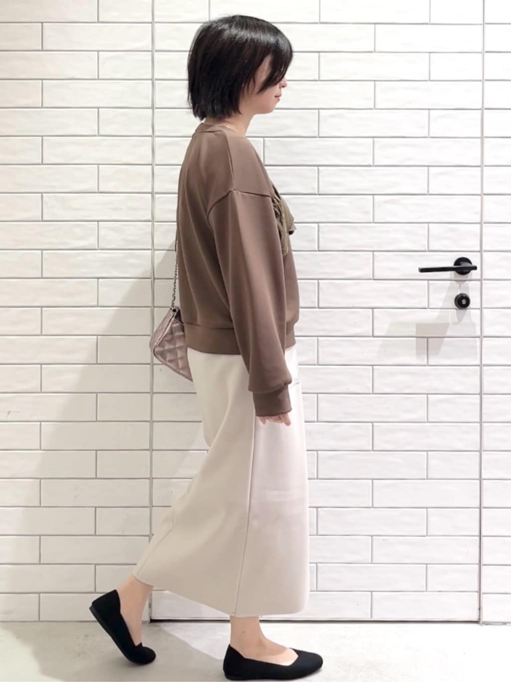 しおりさんの「OPAQUE.CLIP｜フリルドッキングトップス【洗濯機OK】」を使ったコーディネート