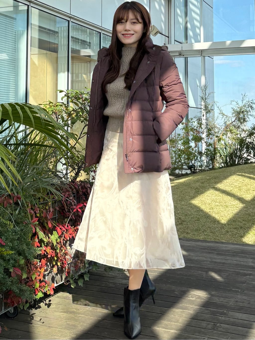 sayaさんの「COUP DE CHANCE｜【FP800保温性◎／抗菌防臭／手洗い可】ミドル丈ダウンコート」を使ったコーディネート