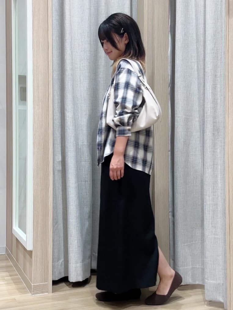 Fumikaさんの「grove｜【UVカット】ロゴアソートベーシックロンT」を使ったコーディネート