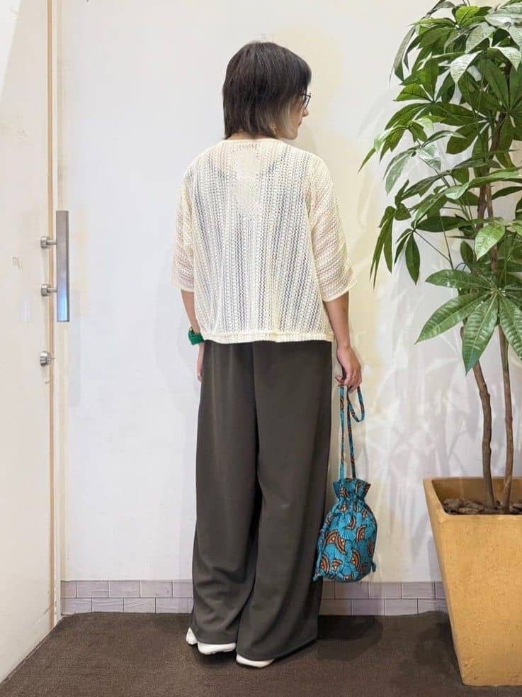 misakiさんの「SHOO･LA･RUE｜【洗える/S-LL】ティアードフリルサロペット」を使ったコーディネート
