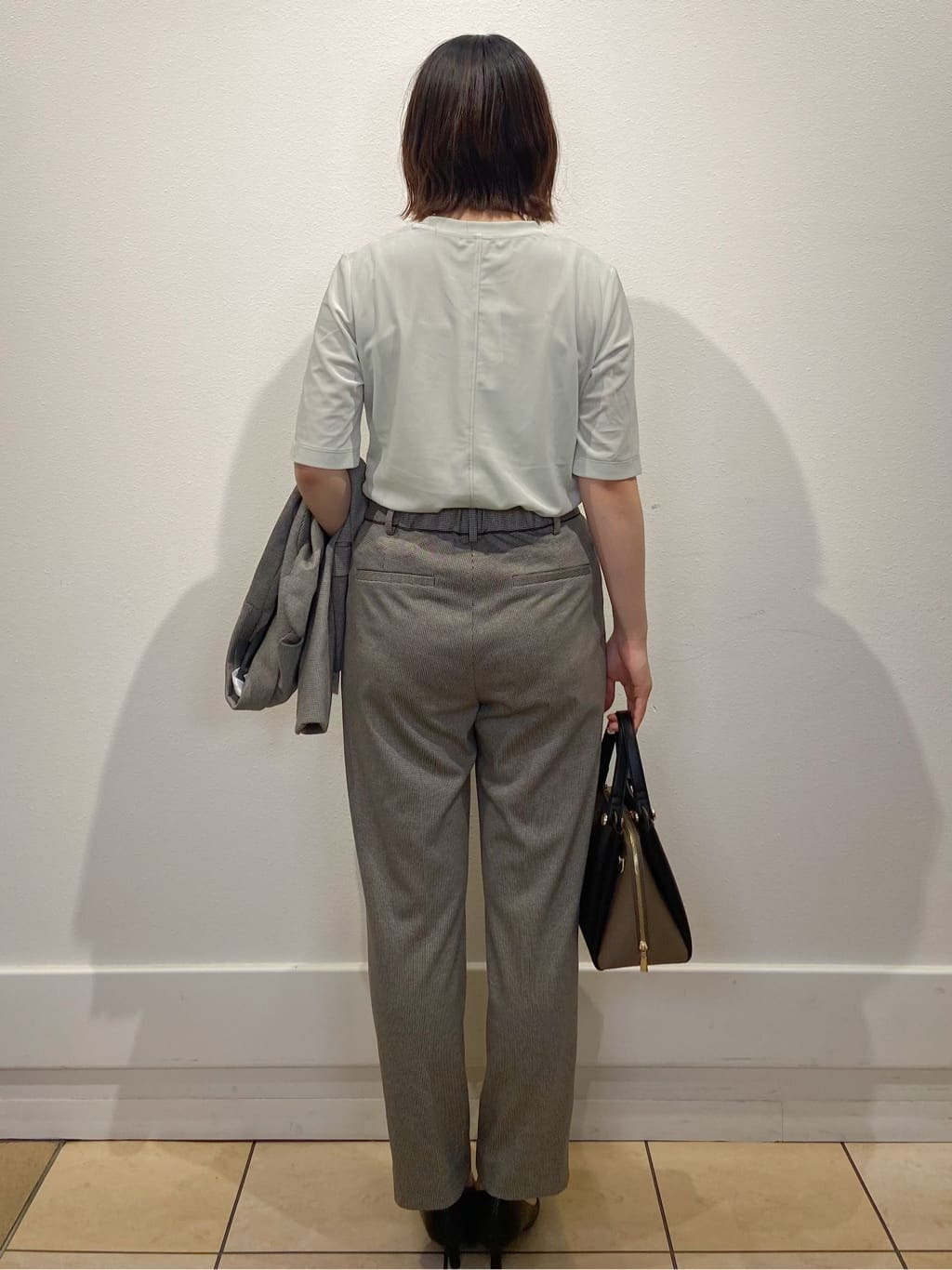 kimiさんの「index｜《andGIRL掲載》ベロアボクシーTシャツ【洗濯機洗い可】」を使ったコーディネート