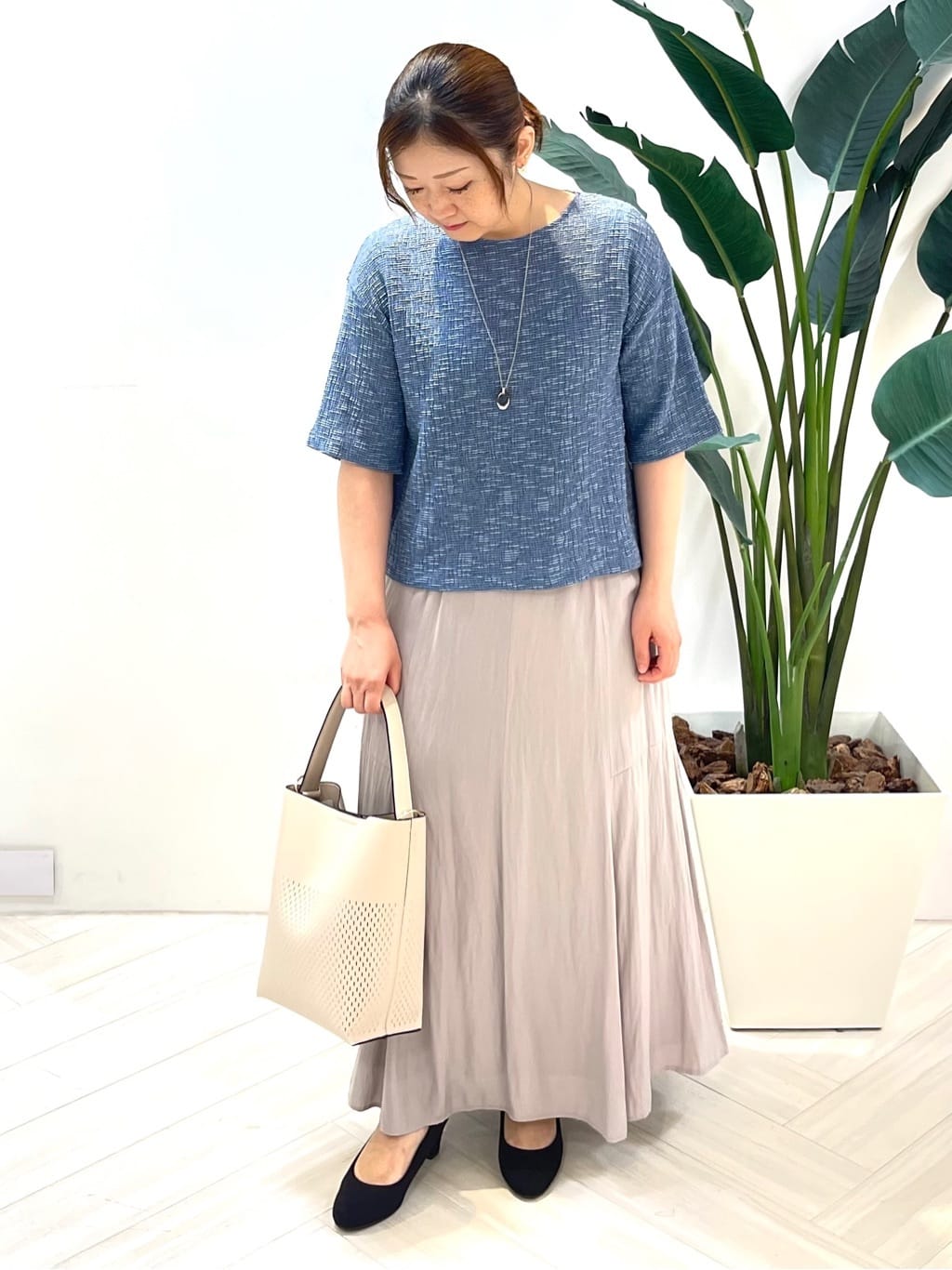 Tomoさんの「UNTITLED｜【五分袖/ジャージトップス】スラブカールマイヤープルオーバー」を使ったコーディネート