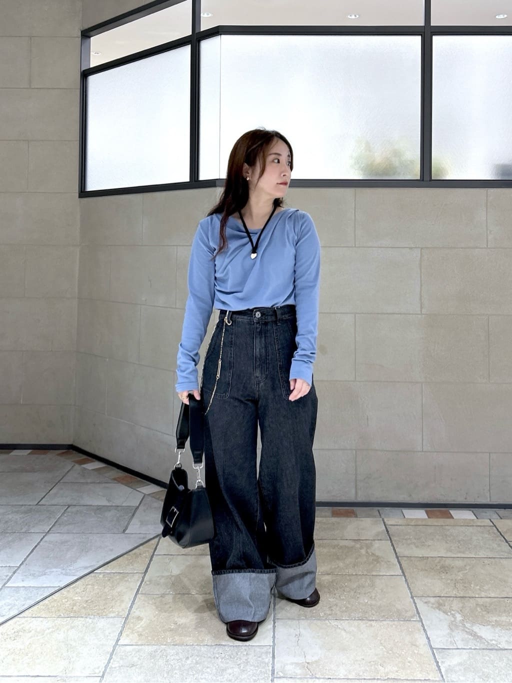 よねさんの「INDIVI｜ロールアップデニム」を使ったコーディネート