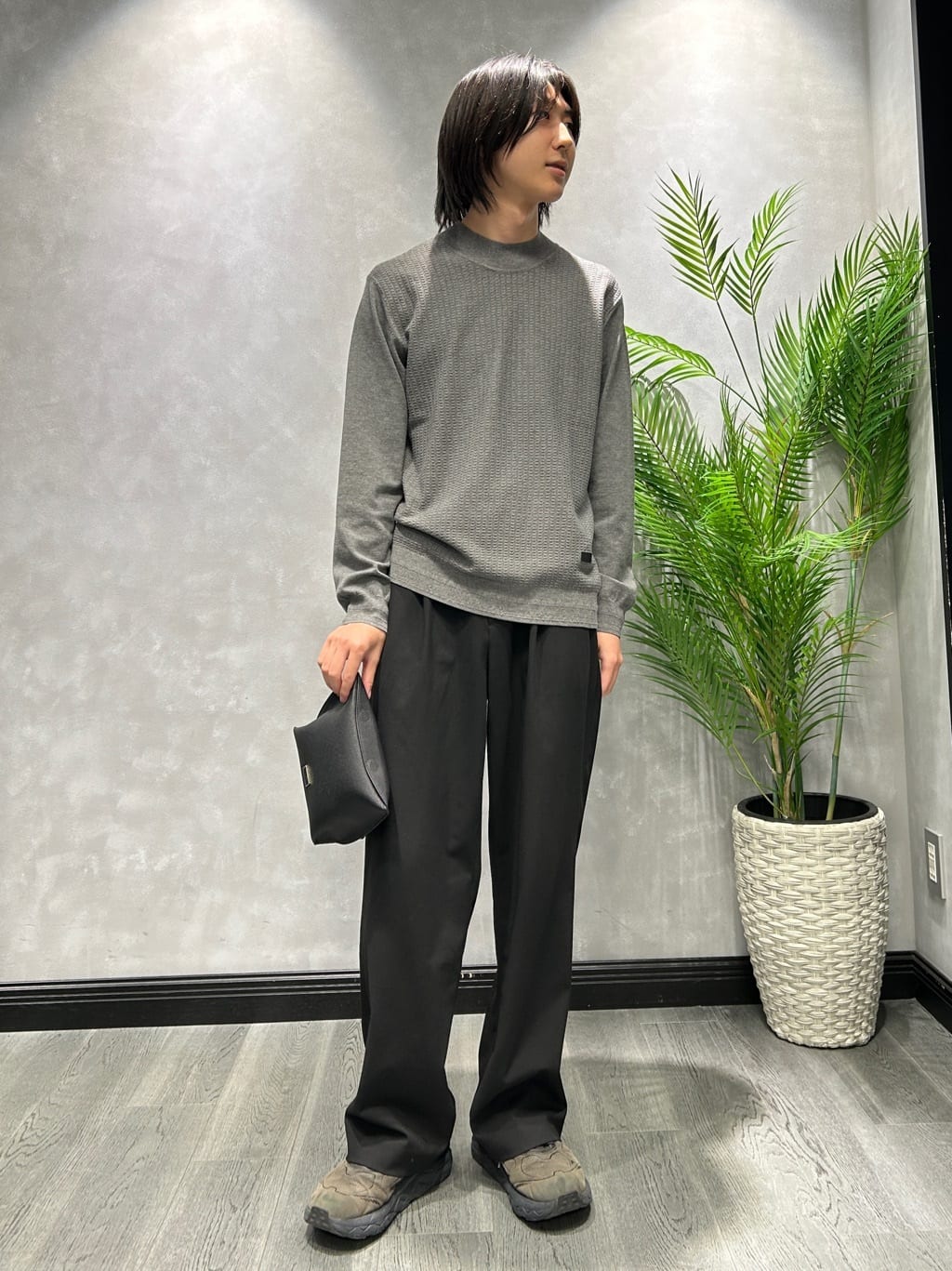 ruiさんの「TAKEO KIKUCHI｜ハイゲージ モックネック ニット プルオーバー」を使ったコーディネート