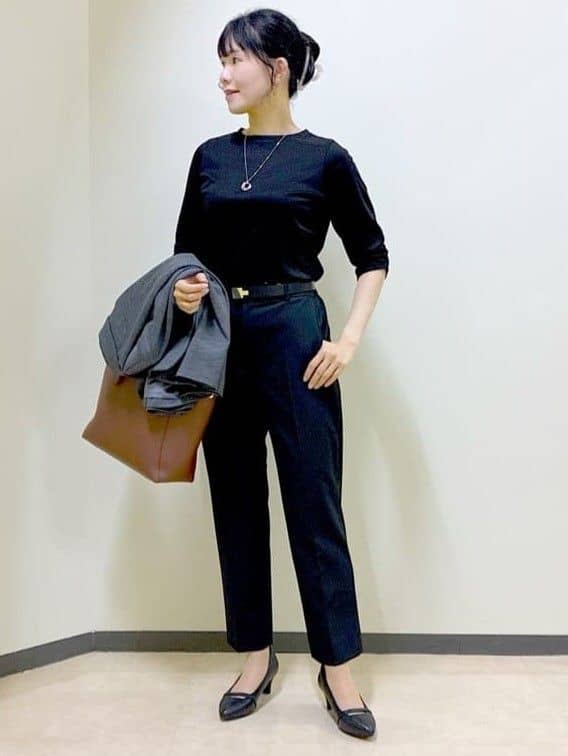  beni_gingerさんの「Reflect｜【アウターを着てもすっきり／手洗い可／インナーにおすすめ◎】六分袖プルオーバージャージ」を使ったコーディネート