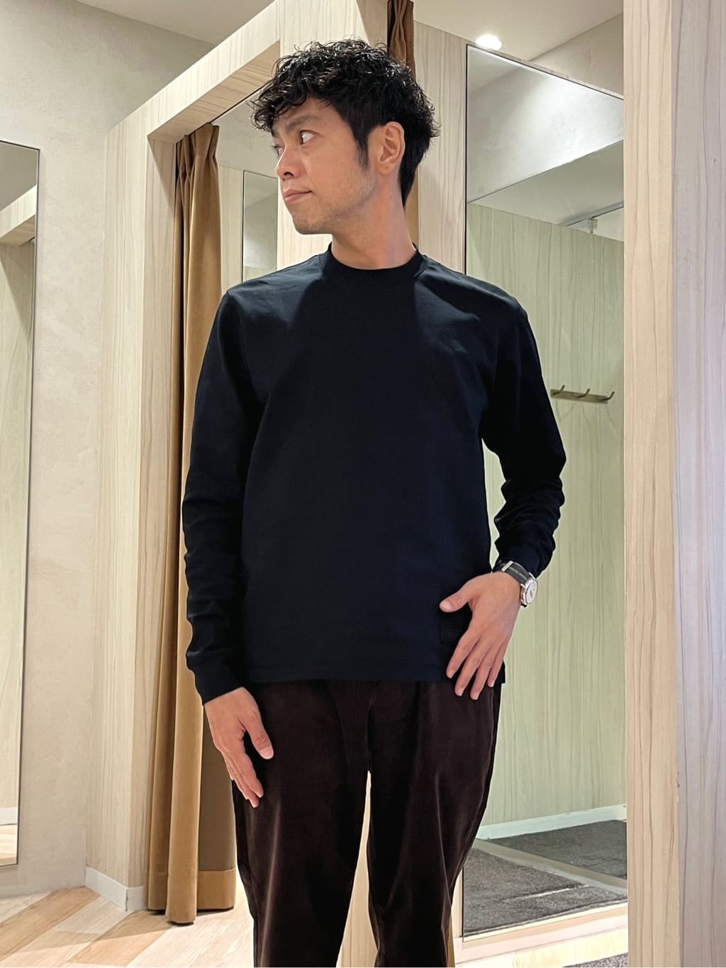 URAさんの「TAKEO KIKUCHI｜【Sサイズ～】ストレッチコーデュロイ ジャケット」を使ったコーディネート