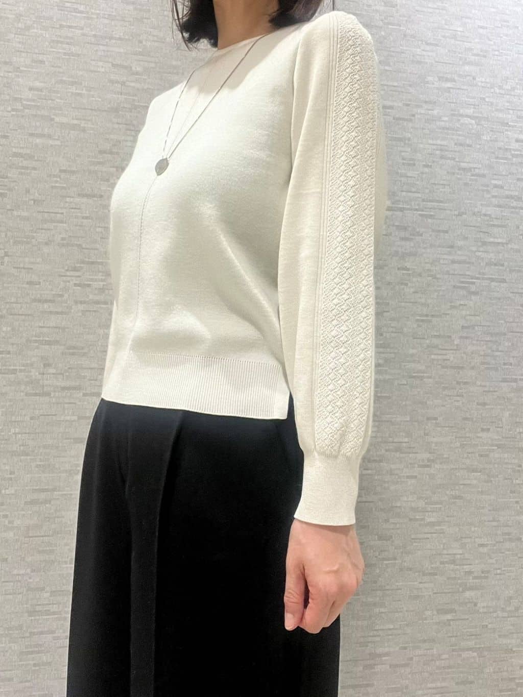 marikoさんの「Reflect｜【選べる8色／スカートにもパンツにも◎】ウール混ボートネックニット」を使ったコーディネート
