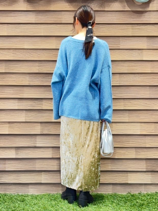 himiさんの「SHOO･LA･RUE｜【洗濯機可】ふわっと軽く羽織れる オーバーサイズカーディガン」を使ったコーディネート