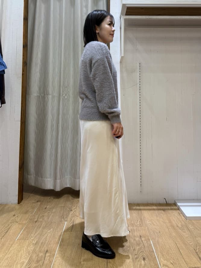 chさんの「THE SHOP TK｜【華やかで柔らか】ふわふわフェザーニット/洗える・前後2WAY」を使ったコーディネート