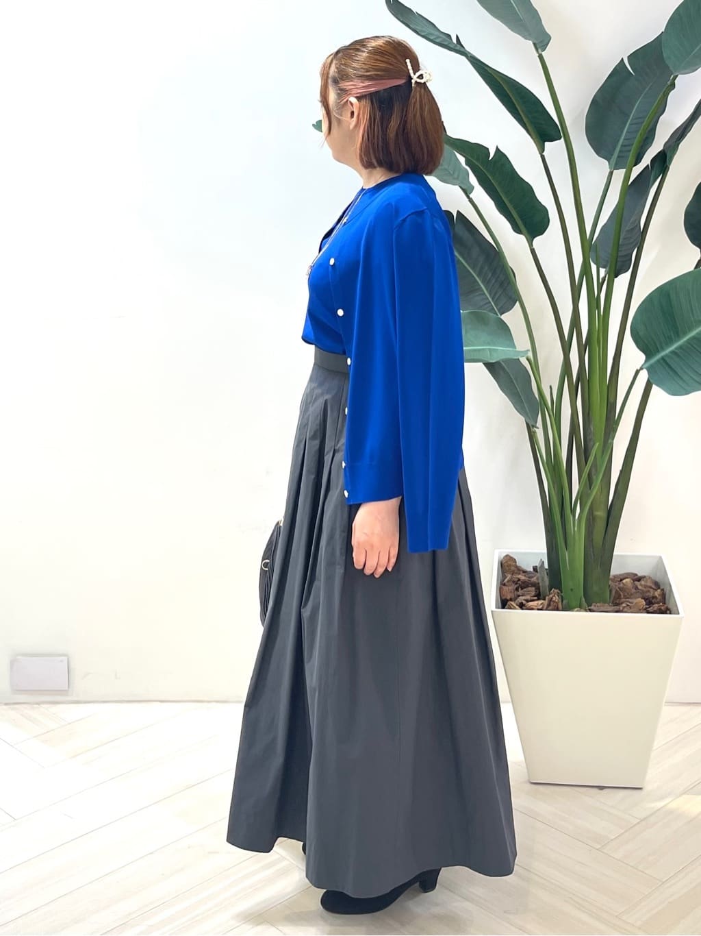 Tomoさんの「UNTITLED｜【アンサンブル可/薄手/洗える】5分袖クルーニット」を使ったコーディネート
