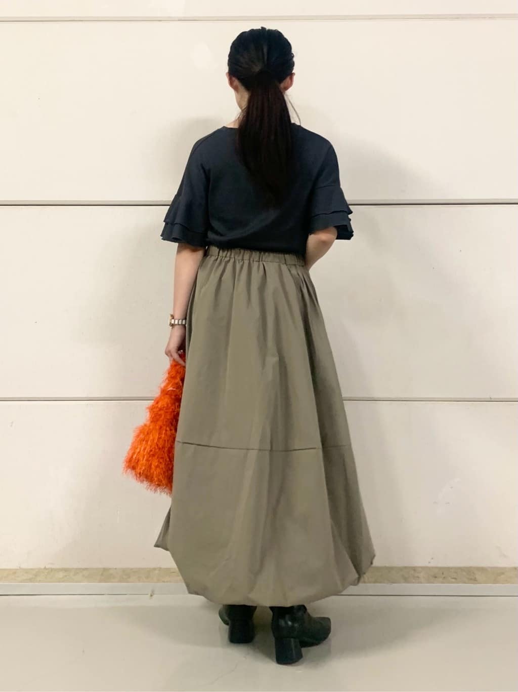 sahoさんの「THE SHOP TK｜【汗染み防止】袖フリルTシャツ【UVカット/洗濯機OK】」を使ったコーディネート