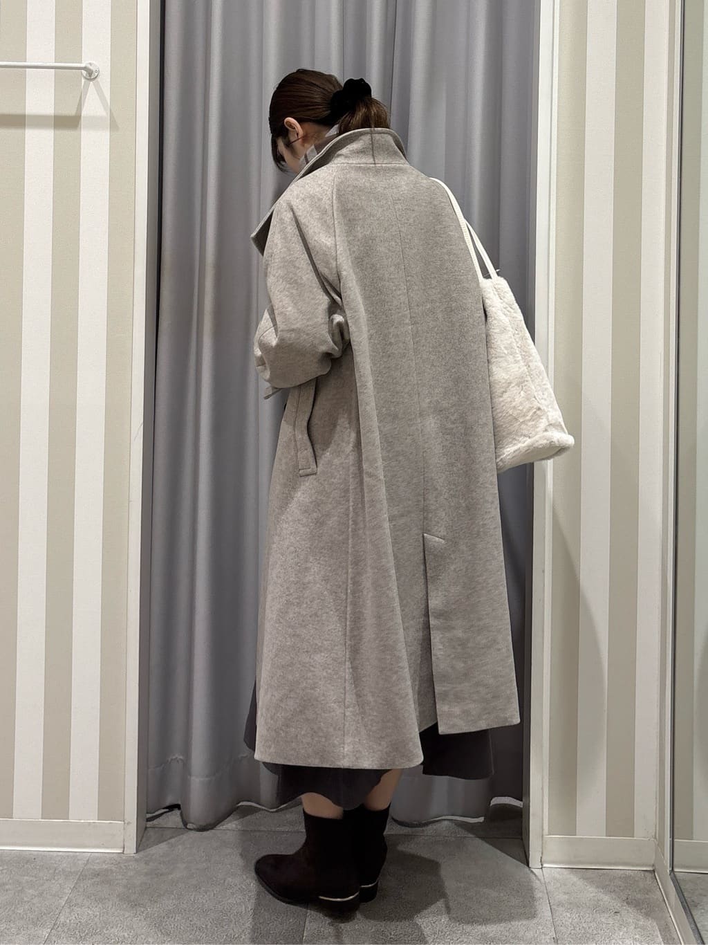 Rikaさんの「SHOO･LA･RUE｜【洗濯機可/S-LL】スタイルがすっきりに見える 裾マーメイドニットワンピース」を使ったコーディネート