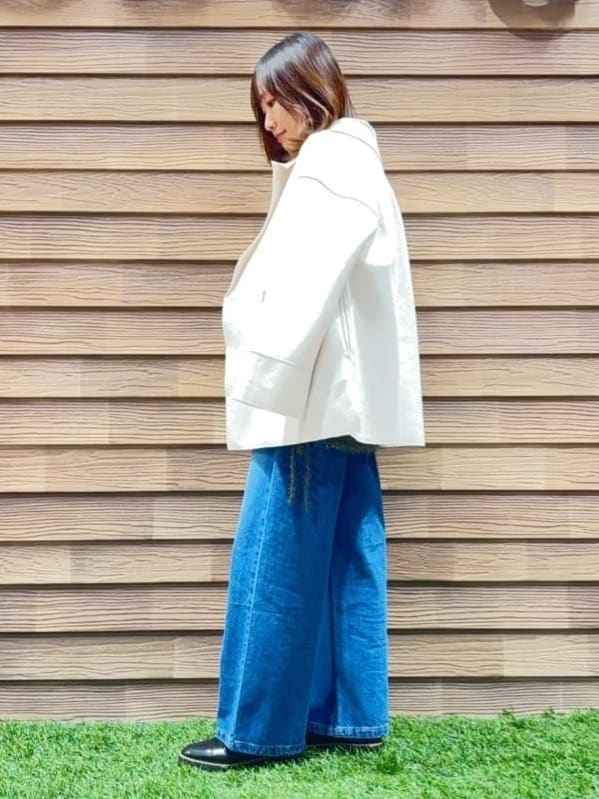 himiさんの「SHOO･LA･RUE｜キラふわ ラメフェザー ドロストニット」を使ったコーディネート