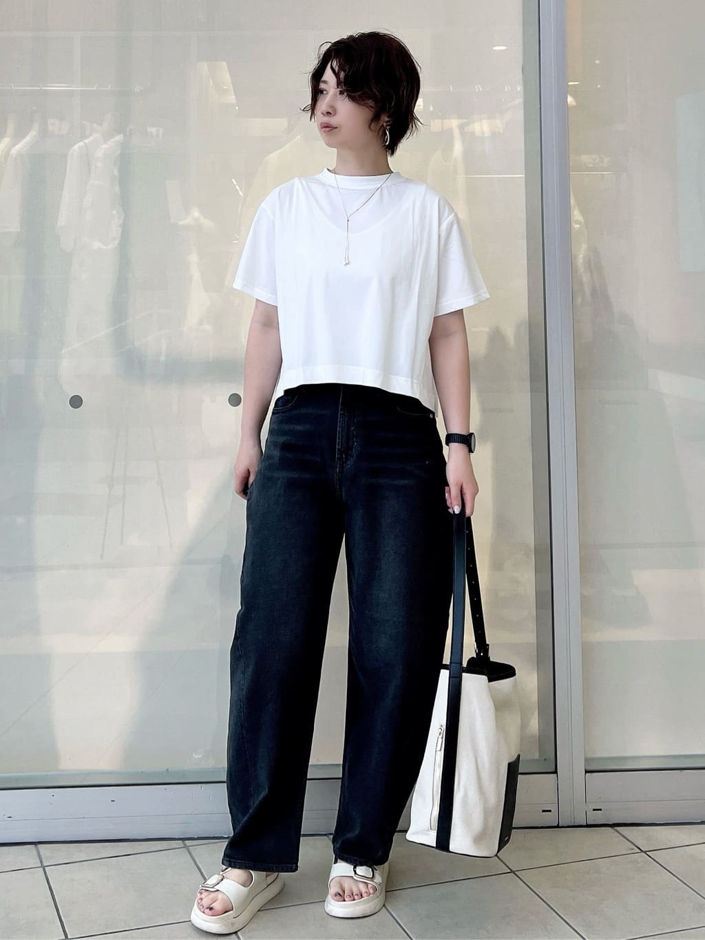 yo-koさんの「OPAQUE.CLIP｜ストレッチバレルレッグデニム【洗濯機洗い可】」を使ったコーディネート