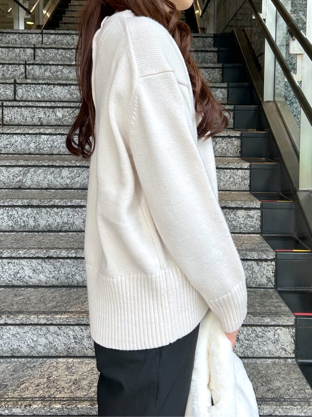 Risaさんの「OPAQUE.CLIP｜ウォームタッチ テーパードパンツ【洗濯機洗OK／ストレッチ】」を使ったコーディネート