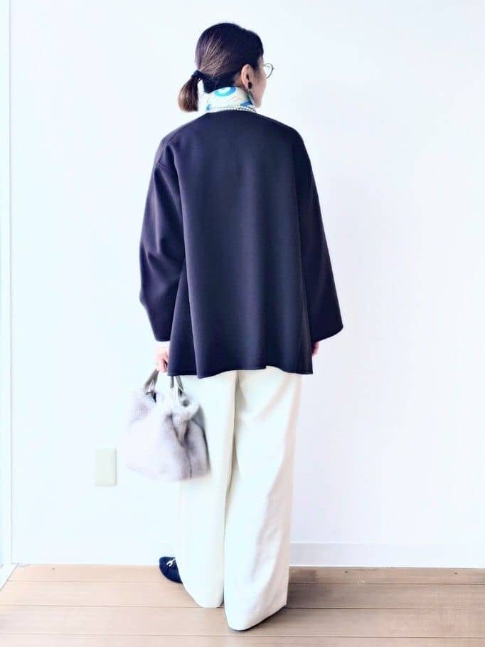 MUTSUKOさんの「UNTITLED｜【ミディ丈/軽やか】セミラグランリバー コート」を使ったコーディネート