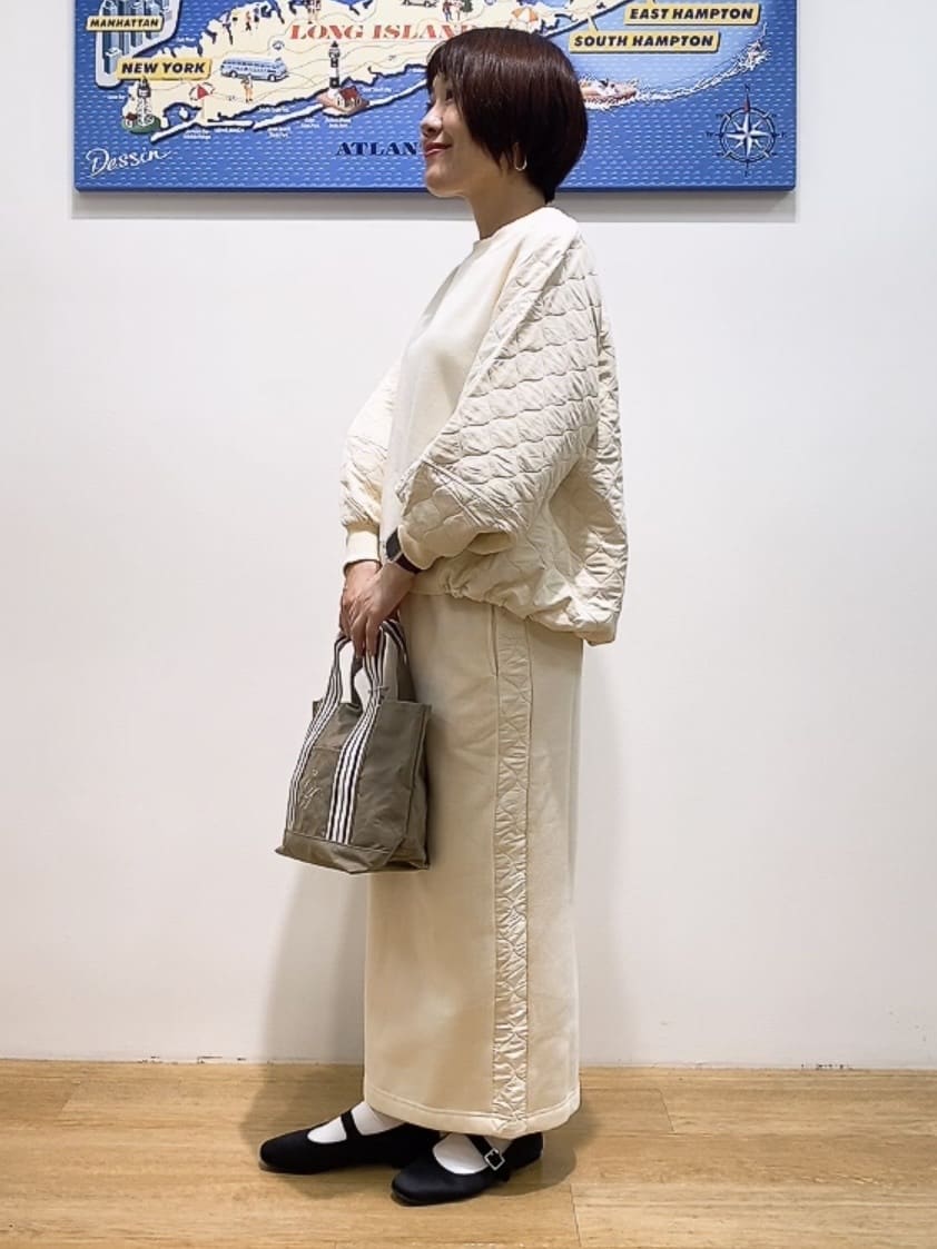 Hamaさんの「Dessin｜【セットアップ可/ウエストゴム】裏毛Iラインスカート」を使ったコーディネート