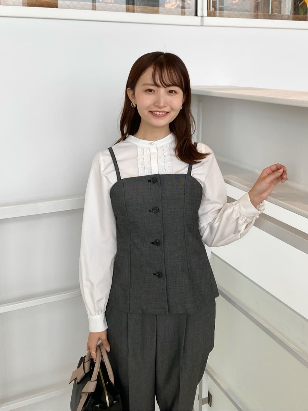 みさかさんの「index｜ウールライクストレッチキャミビスチェ／セットアップ対応【洗濯機OK】」を使ったコーディネート