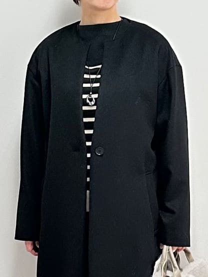 みなこさんの「UNTITLED｜【洗える/ウエスト後ろゴム】ウール混　タックワイドパンツ」を使ったコーディネート