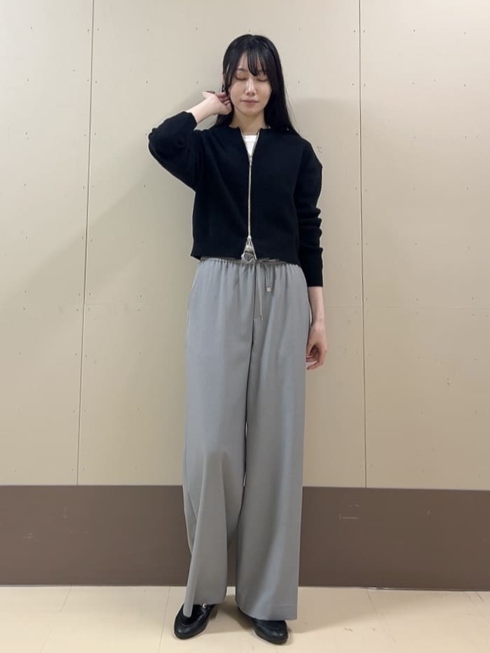 sechiさんの「UNTITLED｜【ゆったりサイズ／着丈短め】ジップニットカーディガン」を使ったコーディネート