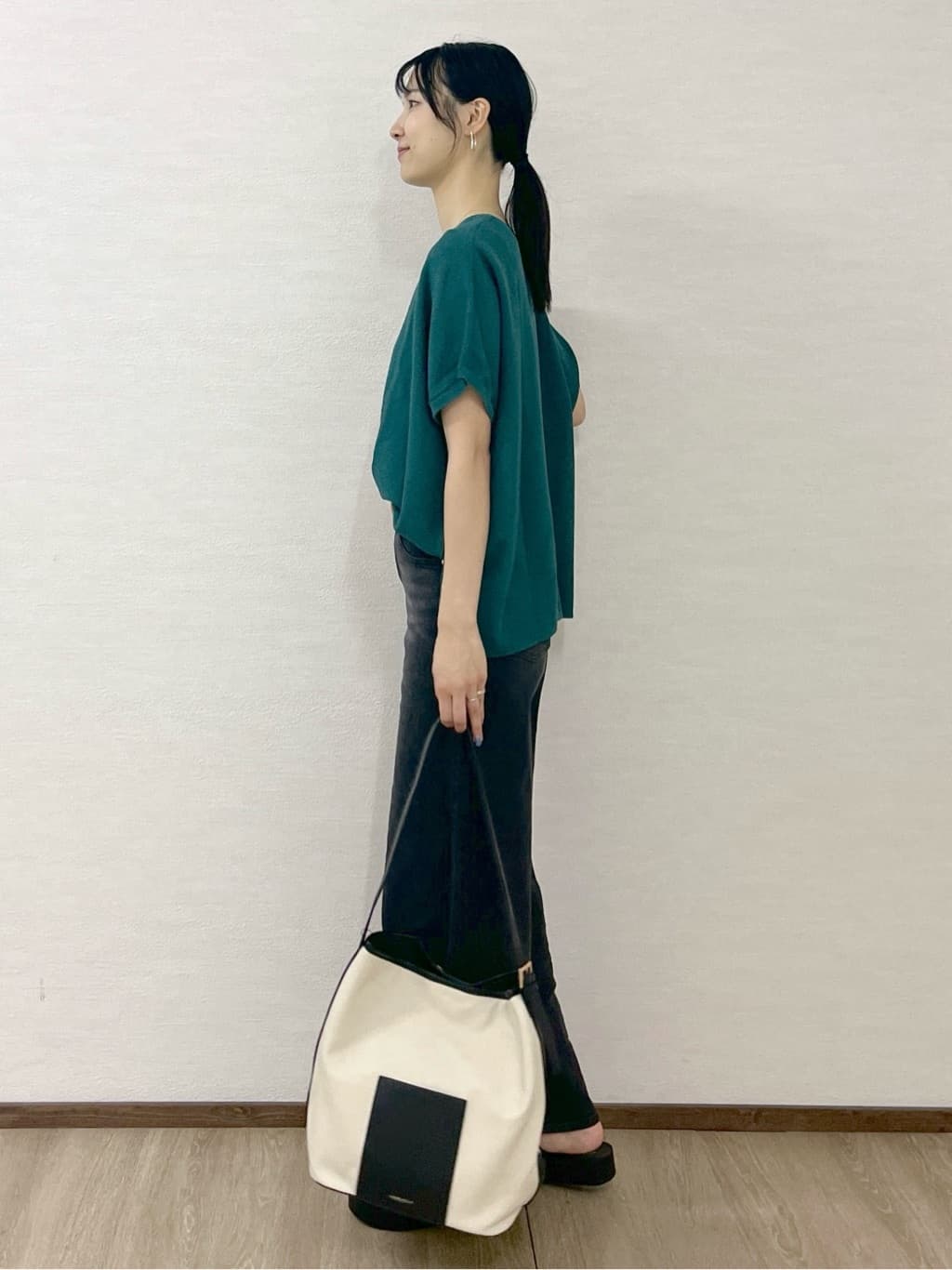 sachikoさんの「OPAQUE.CLIP｜《5色展開／S-LLサイズ》リラクシーメッシュニット【洗濯機洗い可】」を使ったコーディネート