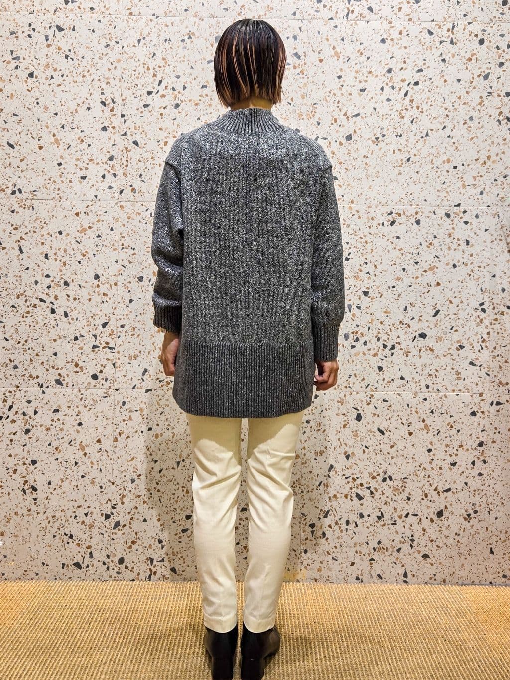 yoshimiさんの「OPAQUE.CLIP｜裏起毛ハイストレッチイージーテーパードパンツ【洗濯機OK】」を使ったコーディネート
