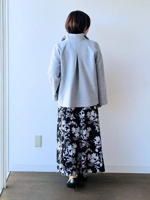 やじまさんの「UNTITLED｜【着回しが効く／オンオフアウター】ウールショートコート」を使ったコーディネート