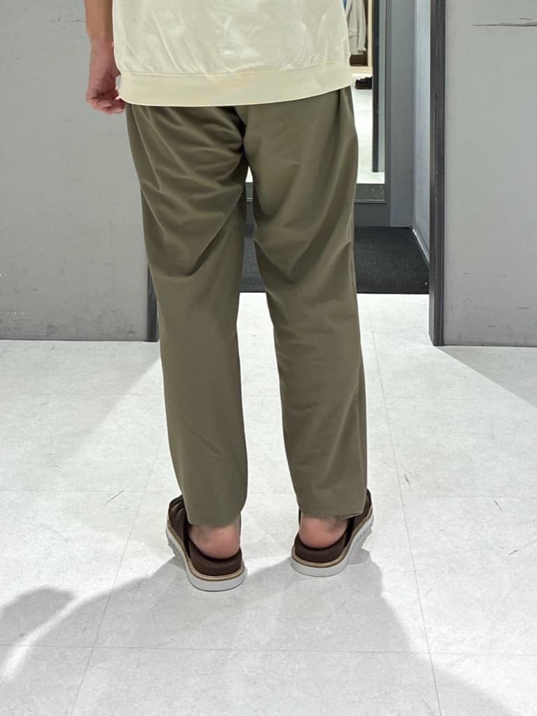 わいずみさんの「TAKEO KIKUCHI｜【抗菌防臭／5サイズ展開】ハイゲージポンチ Tシャツ」を使ったコーディネート
