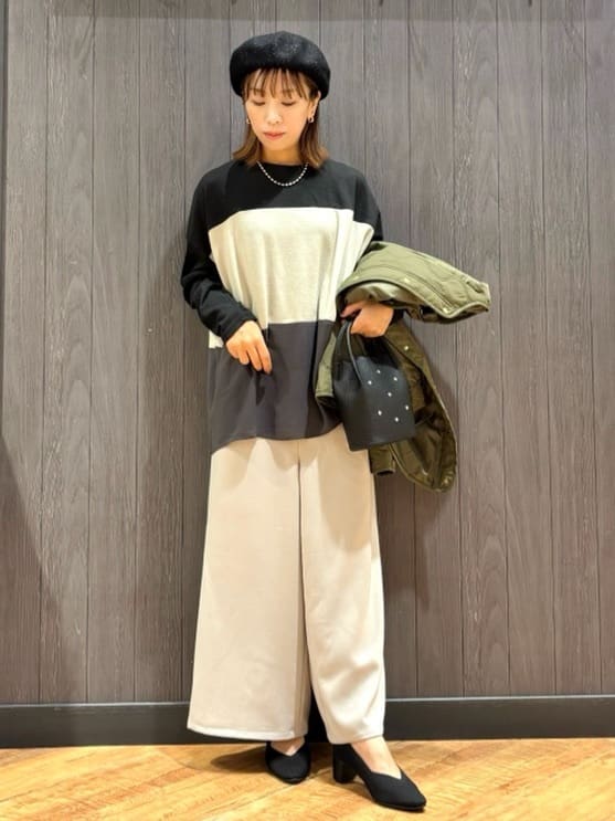 meiさんの「SHOO･LA･RUE｜ウエストまわりをすっきり魅せる デザインガウチョパンツ」を使ったコーディネート